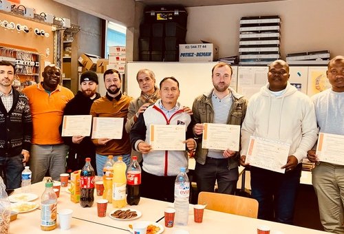 Une belle fin de formation pour nos installateurs électriciens résidentiels !